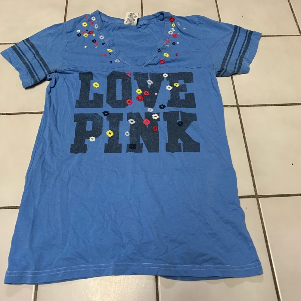 PINK flower embroidered tee